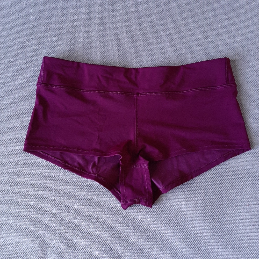 SOLD Lululemon Bump Set Swim